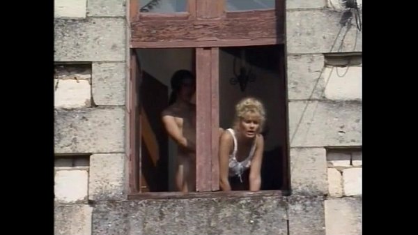 Umiliazioni in Famiglia – 1996 – Italian Porn